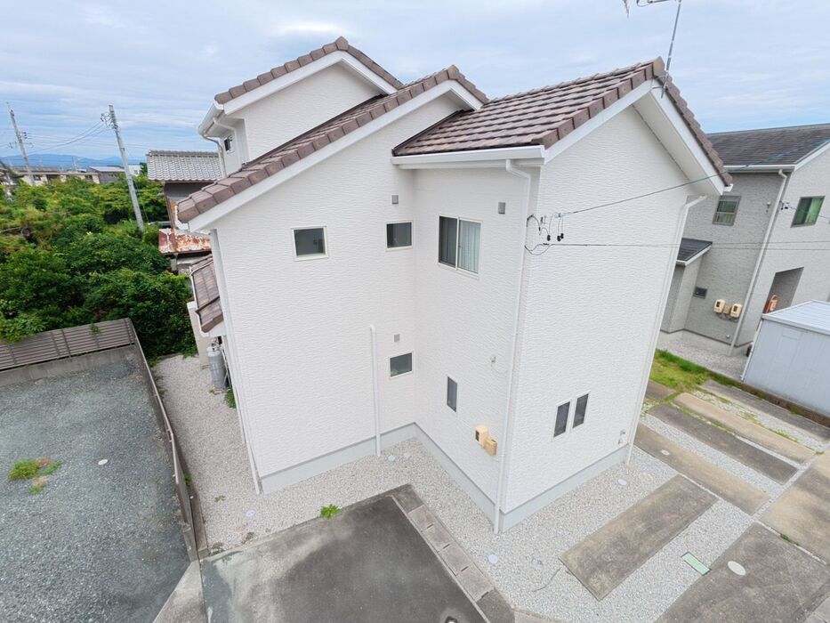 画像11003：浜松市中央区下石田町で外壁塗装（シリコン）・屋根カバー工法（IGスーパーガルテクト）で施工！
