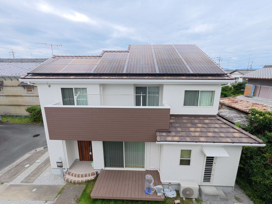 画像11004：浜松市中央区下石田町で外壁塗装（シリコン）・屋根カバー工法（IGスーパーガルテクト）で施工！