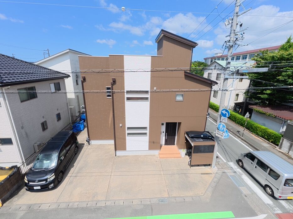 画像11046：浜松市中央区下石田町で外壁塗装（シリコン）・屋根カバー工法（IGスーパーガルテクト）で施工！