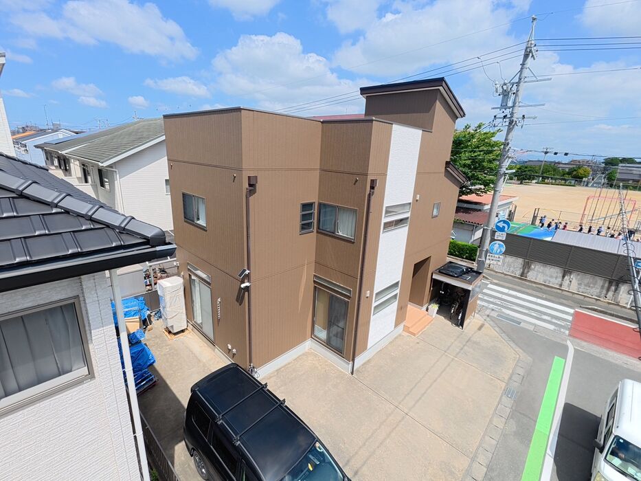 画像11047：浜松市中央区下石田町で外壁塗装（シリコン）・屋根カバー工法（IGスーパーガルテクト）で施工！