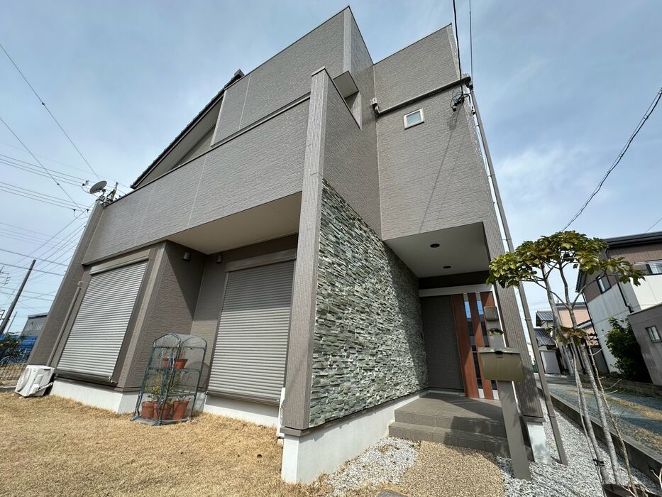 画像5821：浜松市中央区下石田町で外壁塗装（シリコン）・屋根カバー工法（IGスーパーガルテクト）で施工！