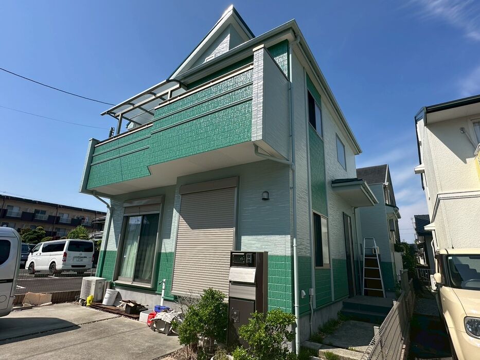画像6535：浜松市中央区下石田町で外壁塗装（シリコン）・屋根カバー工法（IGスーパーガルテクト）で施工！
