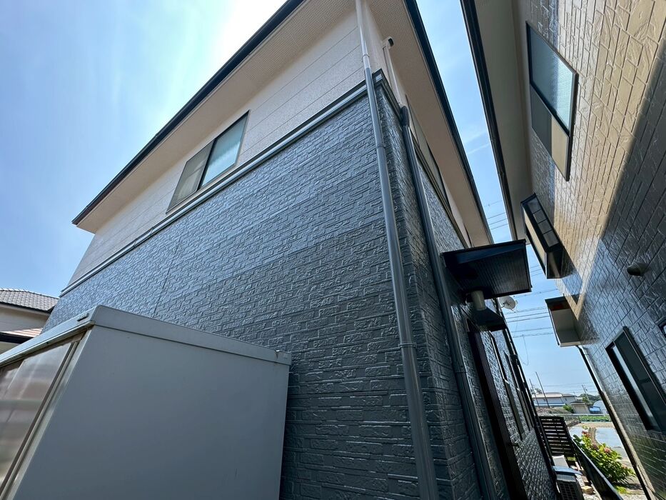 画像6573：浜松市中央区下石田町で外壁塗装（シリコン）・屋根カバー工法（IGスーパーガルテクト）で施工！