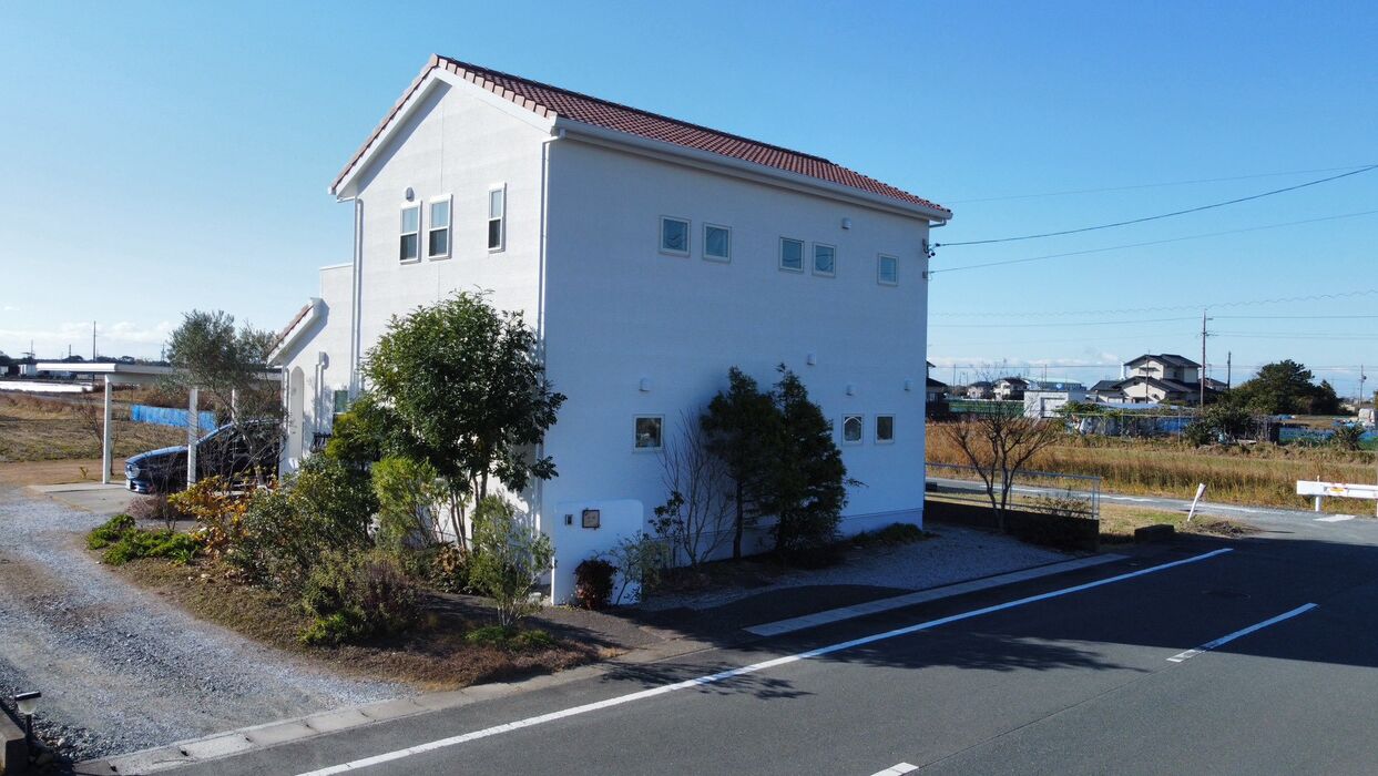 画像9676：浜松市中央区下石田町で外壁塗装（シリコン）・屋根カバー工法（IGスーパーガルテクト）で施工！