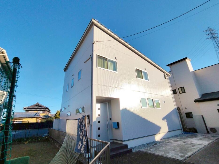 画像9704：浜松市中央区下石田町で外壁塗装（シリコン）・屋根カバー工法（IGスーパーガルテクト）で施工！