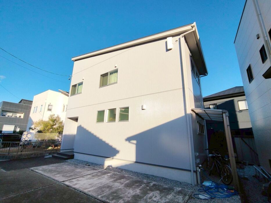 画像9708：浜松市中央区下石田町で外壁塗装（シリコン）・屋根カバー工法（IGスーパーガルテクト）で施工！