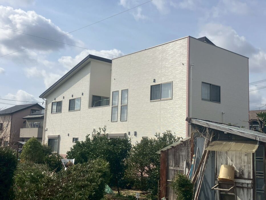 画像9783：浜松市中央区下石田町で外壁塗装（シリコン）・屋根カバー工法（IGスーパーガルテクト）で施工！